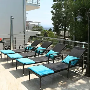 Apartment Dragi With Pool, Sauna, & Whirlpool