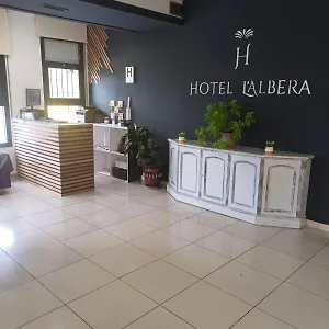 https://hotel-lalbera.topcostabravahotels.com