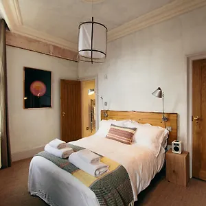 the-culpeper-bedrooms.brighton-hotels-england.com/