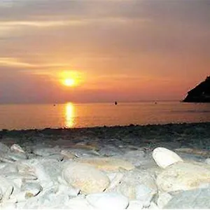 https://la-gambina-hotel.topcostabravahotels.com